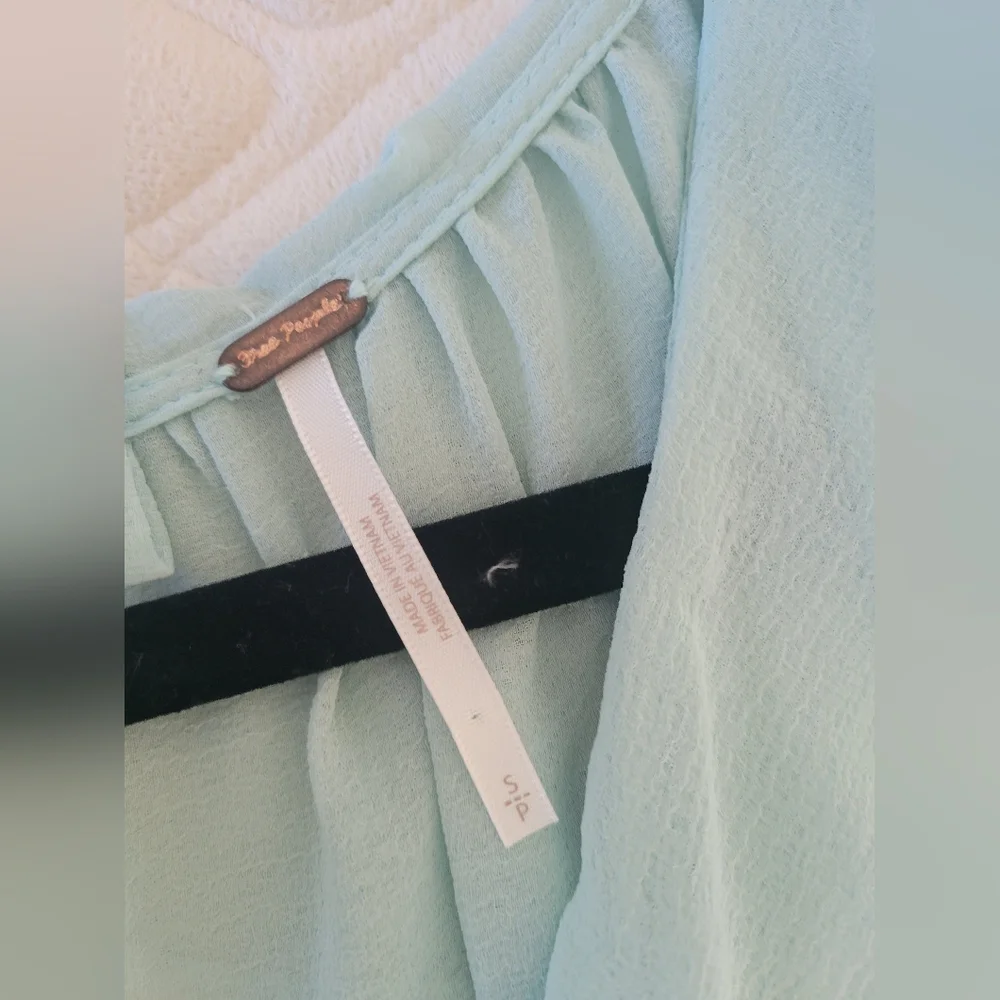 Free People Dreamland Solid Tunic,flowy Sleeves Size Small - Picture 6 of 10